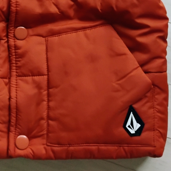 VOLCOM Baby NEW Pullover Hoodie, Puffer Vest & Sweatpants - Picture 4 of 13